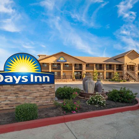 Days Inn By Wyndham Galt - Elk Grove South Dış mekan fotoğraf