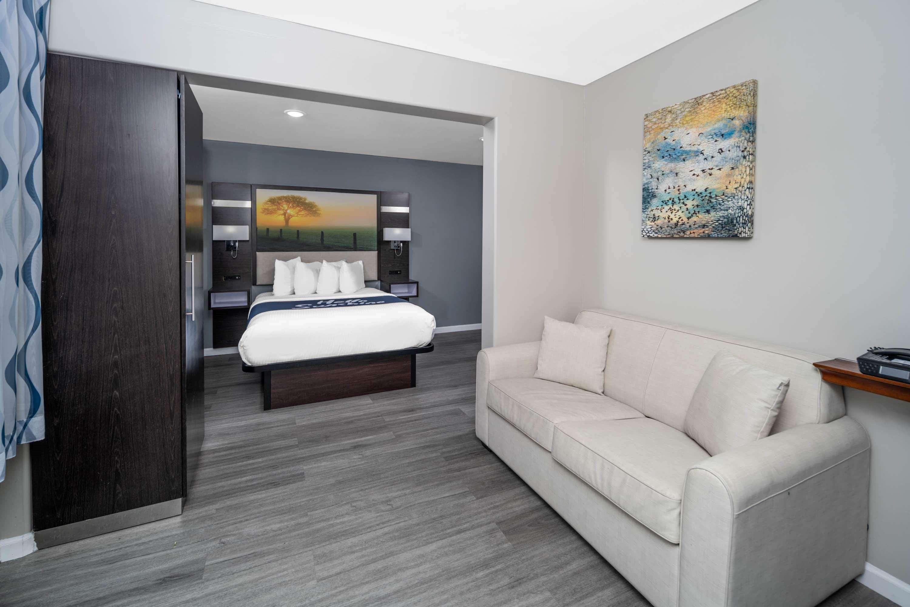 Days Inn By Wyndham Galt - Elk Grove South Dış mekan fotoğraf
